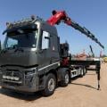 RENAULT C460 8X2 FLAT CRANE D/BAR