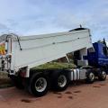 RENAULT C440 8X4 ALLOY INSULATED TIPPER
