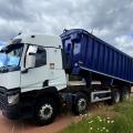 RENAULT C430 8X4 BULK TIPPER