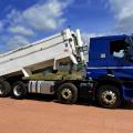 RENAULT C440 8X4 ALLOY INSULATED TIPPER