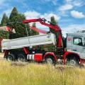 VOLVO FMX 500 8X4 TIPPER GRAB