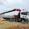 SCANIA G440 8X2 FLAT FASSI CRANE D/BAR