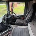 SCANIA P420 8X2 DROPSIDE BRICK GRAB