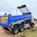 VOLVO FMX 420 8X4 STEEL TIPPER