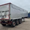 FRUEHAUF TRIAXLE BULK TIPPING TRAILER