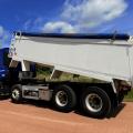 RENAULT C440 8X4 ALLOY INSULATED TIPPER