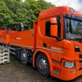 SCANIA P420 8X2 DROPSIDE BRICK GRAB