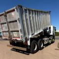 RENAULT C430 8X4 BULK BODY TIPPER