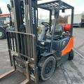 DOOSAN G25E-5 TRIPLEX FORKLIFT