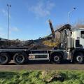 RENAULT C380 8X4 HOOK LOADER