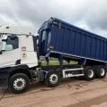 RENAULT C460 8X4 BULK TIPPER D/BAR