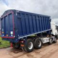 RENAULT C460 8X4 ALLOY BULK TIPPER D/BAR