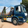 MERCEDES-BENZ AROCS 1824 18 TON SKIP LOADER