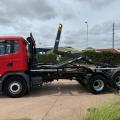 SCANIA G320 6X2 HOOK LOADER