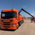 SCANIA P420 8X2 DROPSIDE BRICK GRAB