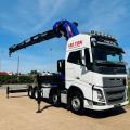 VOLVO FH16 8X4 TRACTOR UNIT CRANE