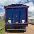 RENAULT C430 8X4 BULK TIPPER
