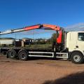 DAF 85 CF 380 6X2 FLAT CRANE