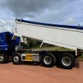 RENAULT C440 8X4 ALLOY INSULATED TIPPER