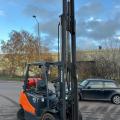 DOOSAN G25E-5 TRIPLEX FORKLIFT