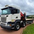 SCANIA R450 8X2 FLAT CRANE