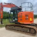 HITACHI ZAXIS ZX225 EXCAVATOR