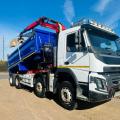 VOLVO FMX 420 8X4 TIPPER GRAB