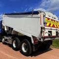 RENAULT C440 8X4 ALLOY INSULATED TIPPER