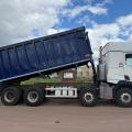 RENAULT C430 8X4 ALLOY BULK TIPPER