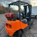 DOOSAN G25E-5 TRIPLEX FORKLIFT