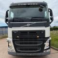 VOLVO FH 460 8X2 FLAT CRANE
