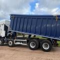 RENAULT C460 8X4 BULK TIPPER D/BAR