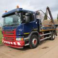 SCANIA P250 18 TON SKIP LOADER