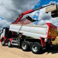 VOLVO FMX 500 8X4 TIPPER GRAB