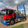 SCANIA P250 18 TON SKIP LOADER