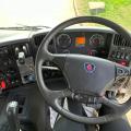 SCANIA P410 8X4 TIPPER GRAB