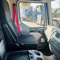 DAF LF 260 18 TON BOX TAIL LIFT