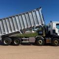 RENAULT C430 8X4 BULK BODY TIPPER