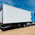 MERCEDES-BENZ ANTOS 2527 6X2 FRIDGE