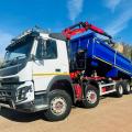 VOLVO FMX 420 8X4 TIPPER GRAB