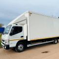 MITSUBISHI FUSO CANTER 7C18 7.5 TON BOX