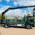 IVECO EUROCARGO 180E25 DROPSIDE CRANE