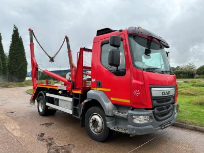 DAF LF 220 15 TON SKIP LOADER