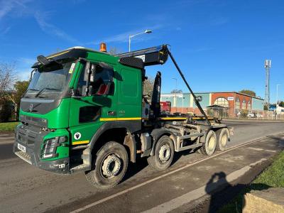 VOLVO FMX 410 8X4 HOOK LOADER