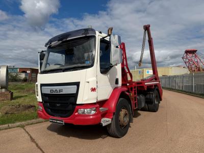 DAF LF 310 18 TON SKIP LOADER