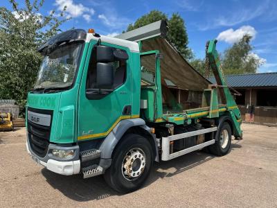DAF LF 220 18 TON SKIP LOADER