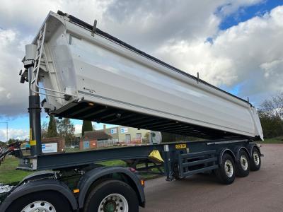 STAS BUILDSTAR X TIPPING TRAILER
