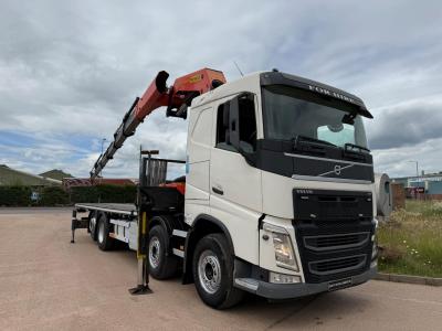 VOLVO FH 460 8X2 FLAT CRANE