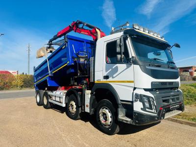 VOLVO FMX 420 8X4 TIPPER GRAB
