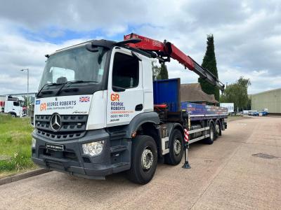MERCEDES-BENZ AROCS 3246 8X2 FLAT CRANE